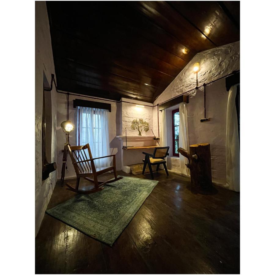 Mulberry House Hotel Almora Exterior photo